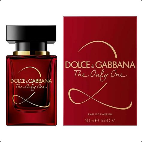 Купить женскую майку Dolce & Gabbana (Дольче Габбана) в .